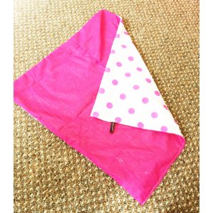 Crinkle Square  - Pink Spots